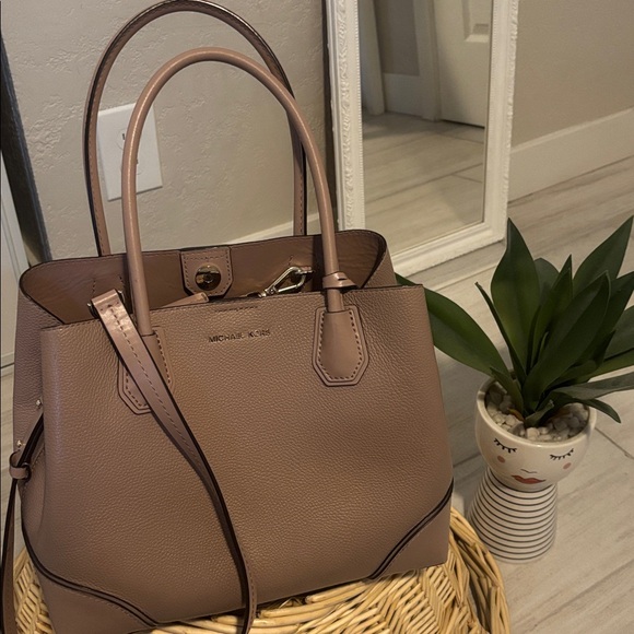 Coach Women's Tan/Beige, Leather Satchel - Picture 1 of 11